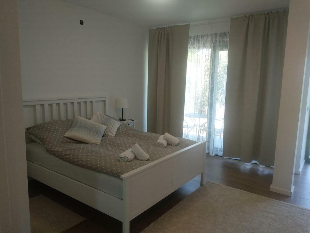 Hotel App Neno Murine Esterno foto