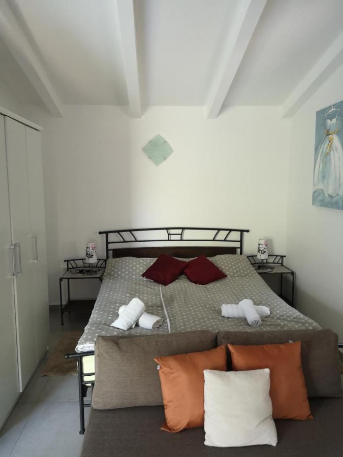 Hotel App Neno Murine Esterno foto